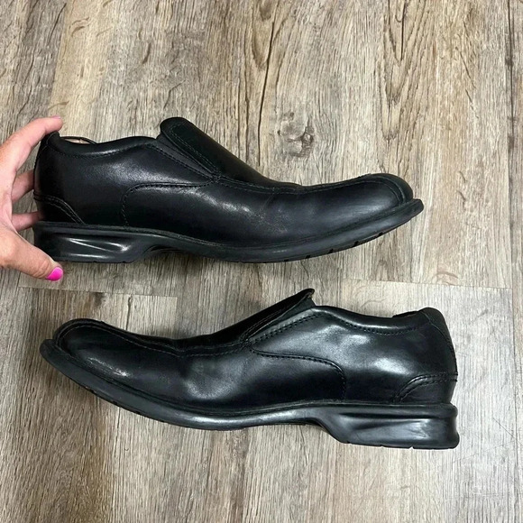 Clarks • Colson Knoll Slip In Loafers - Picture 5 of 10